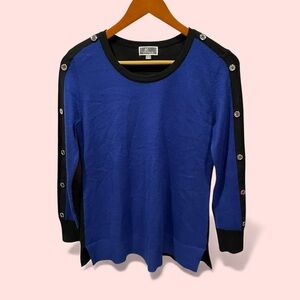 Cute soft classic colorblock blue black button shoulder sweater coastal cozy